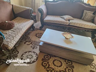  4 كنب مستعمل للبيع تفصيل خشب حلبي