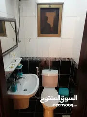  15 شقة جنوبية غربية للبيع شبه جديدة في طبربور -طارق شارع رطب قلبك
