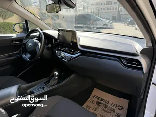  6 تويوتا C-HR ترخيص 2022 محرك 1800 هايبرد حصان 170