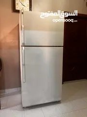  4 بيع ثلاجة مستعملة سعرها 70