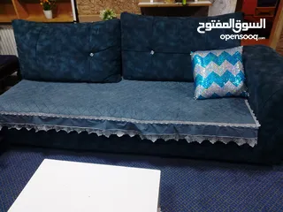  8 كنب تفصيل بحالة جيدة بس بحاجة لدراي كلين