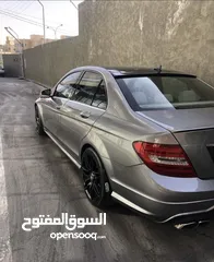  10 Mercedes C200 2009AMG