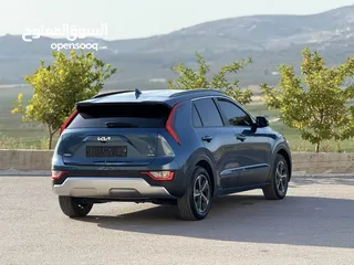  5 كيا نيرو هايبرد 2022