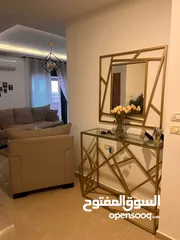  18 روف مفروش حديثا مساحة 400 م طابق 6 تشطيب سوبر ديلوكس حديثا للبيع الطيرة دوار نبيل عمرو دون وسطاء