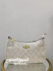  7 متوفر عندنا شناط ناركة ماستر كوبي بارخص سعر we have branded bags in cheapest price
