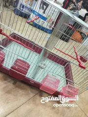  2 قفص طيور اربع معالف مع قاطع ، مميز جدا و مع جرار للتنظيف مستورد مش محلي