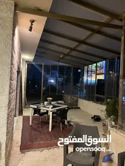 3 شقتين لطابق اخير للبيع / الايجار