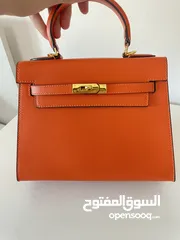  2 شنطة جديدة للبيع غير مستعمله سعرها قابل للتفاوض