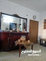  1 دنسوار بحالة الوكالة خشب زان ولاتيه ثقيل