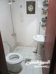  2 مطلوب شاب غير مدخن لمشاركة سكن