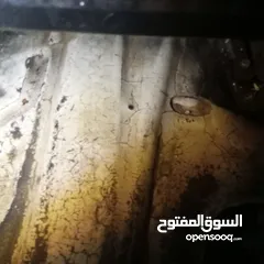  16 مرسيدسe200 للبيع (رقم الهاتف داخل الاعلان)
