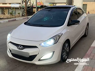  1 هيونداي i30 2013