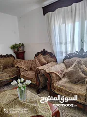  3 شقة في طرابلس باب بن غشير خلف ناد الاتحاد الدور الثاني  اوراق ملك  من المالك طول