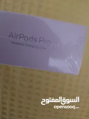  4 AirPods Pro Apple