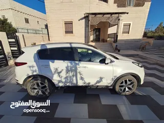  2 سبورتاج ترخيص 17 ولا غرام بويه