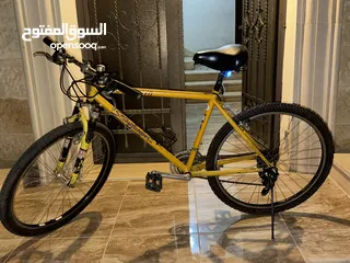  1 بسكليت ياباني جبلي specialized Rock كامل المنيوم سنوبرص أمامي غيار امامي غيار خلفي بريك امامي وخلفي