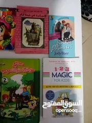  19 كتب وقصص انجليزي وعربي وتعليمي كميه كبيره اي كتاب بدينار