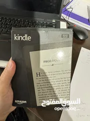  2 Amazon Kindle 7th Generation