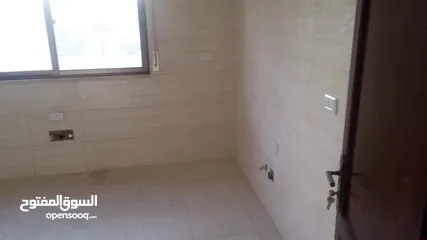  5 شقة طابقية في طبربور - ضاحية الصفا