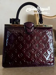  3 Louis Vuitton Amarante Monogram Vernis Deesse PM Bag