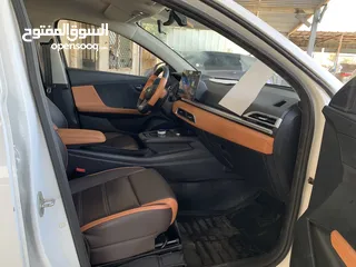  16 BYD E2 2022 بي واي ديه 2022 صنف لوكشري فل الفل بحاله الوكاله