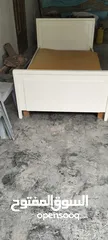 3 سرير مفرد ونص