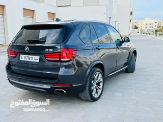  5 سيارة الدارBMWX5