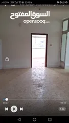  6 بيت للإيجار