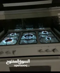  4 غاز ايطالي نوع xpex80قياس خمس عيون شغال كامل مع الفرن