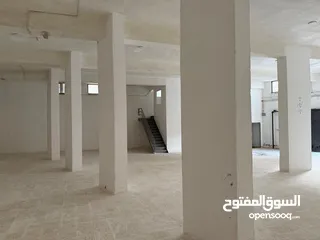  2 مستودع تجاري 400م دابوق ش المدينه الطبيه للايجار يصلح لكافه الاعمال التجاريه