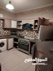  10 شقة فاخرة شبه جديدة للإيجار