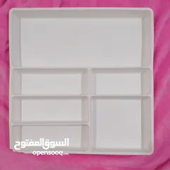  1 لوح بلاستيكي مصفف