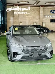  4 فورد موستنج 2022 عداد زيرو كهرباء 500 كيلو لون رمادي اسود ازرق