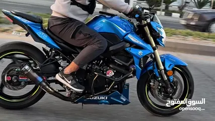  12 دراجة سوزوكي 750 gsr للبيع