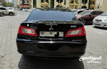  3 Mitsubishi Galant 2009