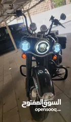  4 HARLEY Davidson Classic Heritage