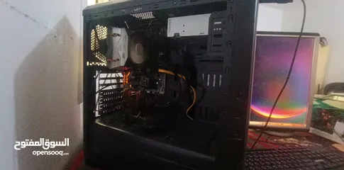  1 كمبيوتر جيمينج للبيع بحاله ممتازة