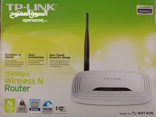  1 مقوي شبكة TP-Link جديد غير مستعمل  مع كامل أغراضه