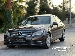  1 Mercedes C200 2013