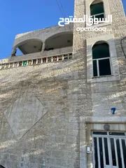  6 عقار للبيع
