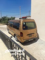  2 باص هيونداي H100 موديل 2002 نظيف لون عسلي مميز وفحص نظيف