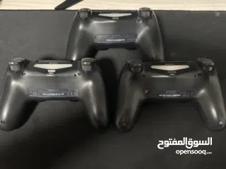  5 بلايستيشن 4 مستعمل شبه جديد حالة وكالة مع 3 ايادي سوني 4 اصلي حالة وكالة بلايستيشن مرتب كانه جديد