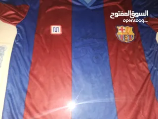  5 تي شيرت نادر جدا موقع من اللاعب مارادونا