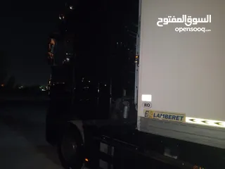  4 السلام عليكم براد كااامل للبيع بسعر مناسب
