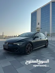  11 للبيع فولكس فاجن جولف GTi الشكل اليديد موديل 2021  (خليجي)