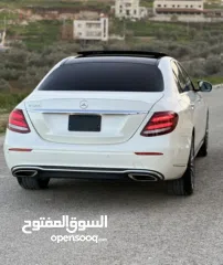  4 E300   ᄉ Mercedes-Benz