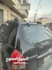  4 هيونداي توسان 2006 بحالة ممتازة