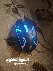  3 ماوس وكيبورد للبيع سلكيه مضيئه،،،،،،،  ،،