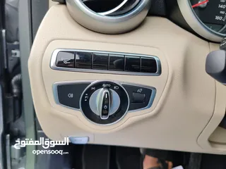  18 Mersdese Benz C300 model 2017 full option banuramic