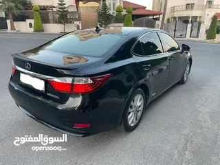  3 سيارة لكزس es300h 2014 بحالة ممتازة للبيع   ‏